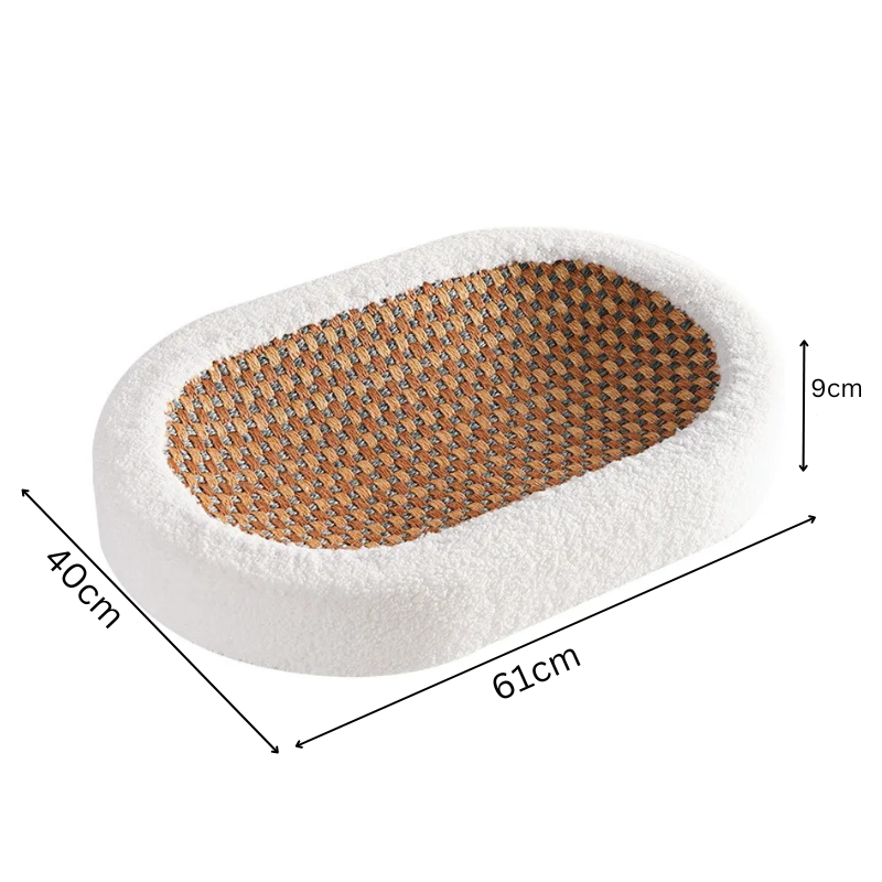 Cat Scratch Lounge - Plush cat bed with scratchable surface